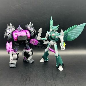 Transformers Nightshade & Aftermath Terran/Autobot & Decepticon Earthspark